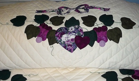 Country Grapes Quilt