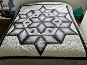 Chrysalis Star Amish quilt pattern