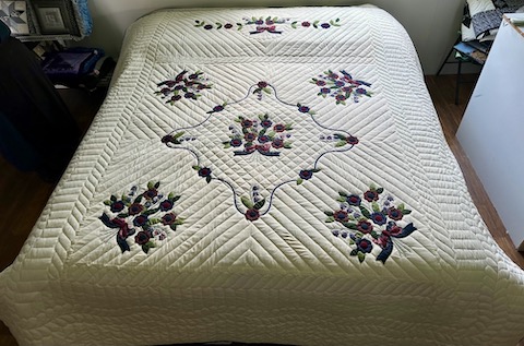 Rose of Sharon Amish Quilt pattern