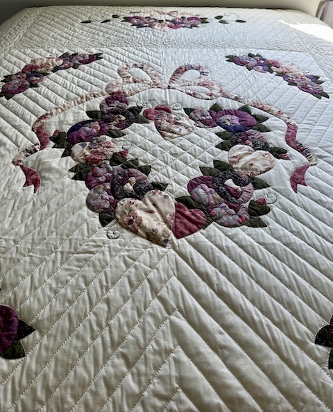 Amish quilt for sale Country Roses