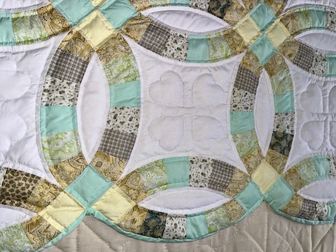 Double Wedding Ring Amish Quilt