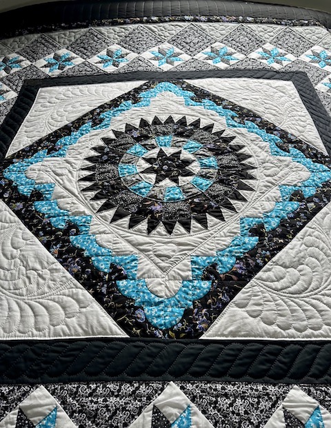 New Amish king quilt Stars Over the Georgetown Path