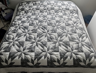Hunters Star New Amish King Quilt