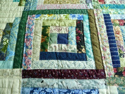 New Log Cabin Amish Quilt