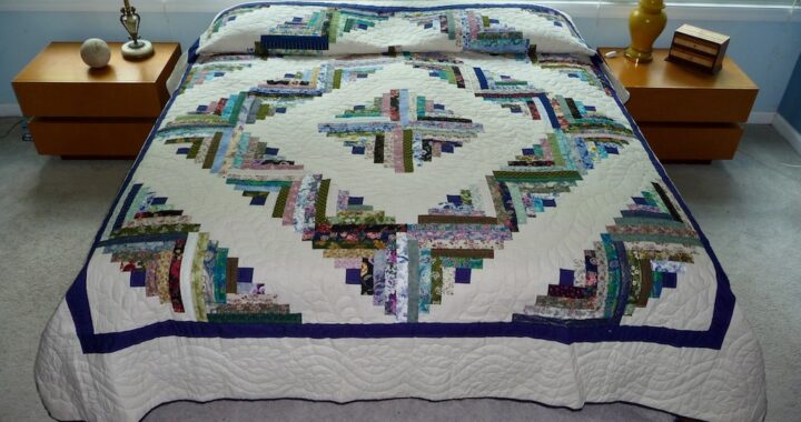 Log Cabin New Amish Quilt for sale