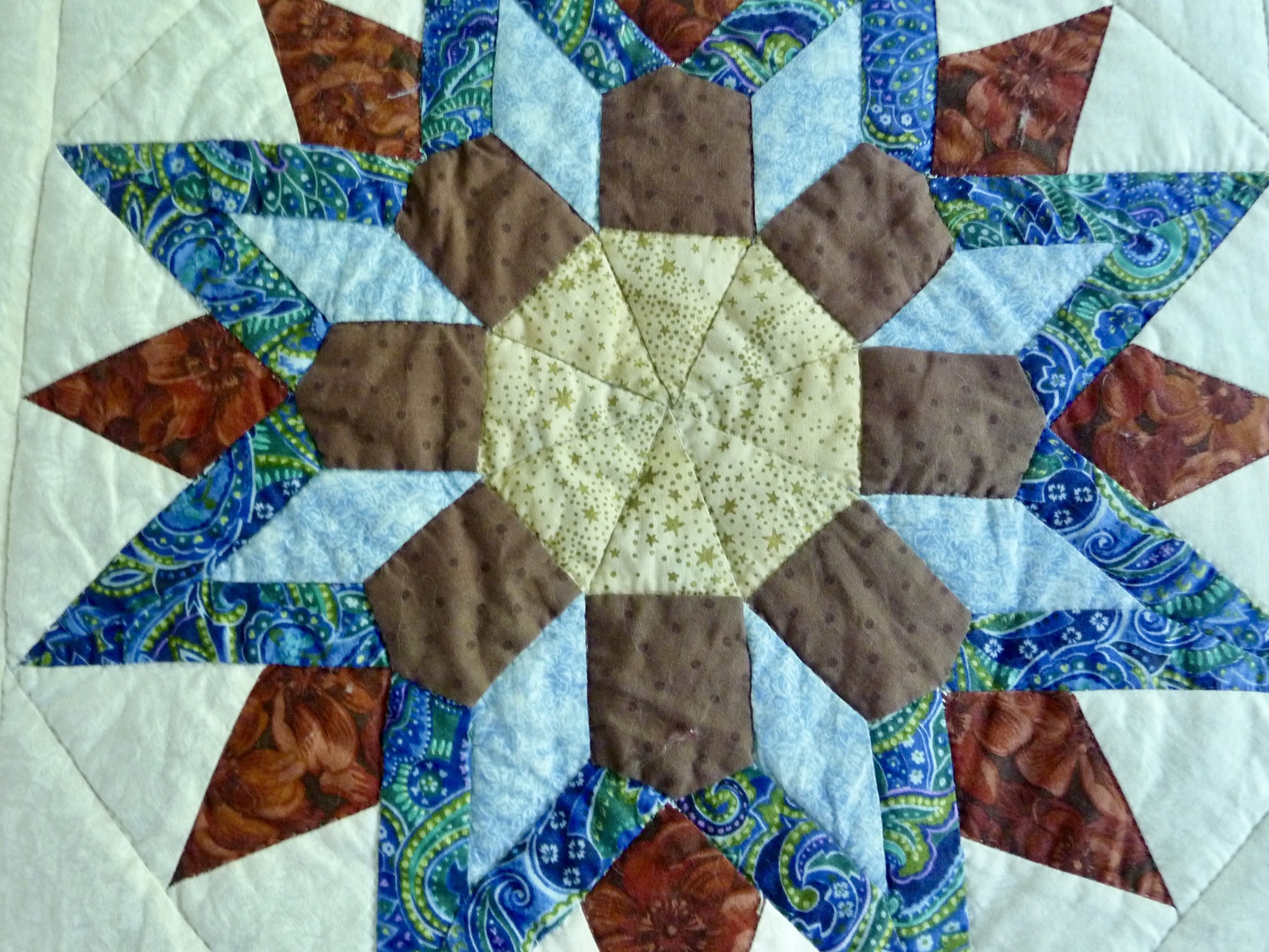 Medallions Amish Quilt for sale