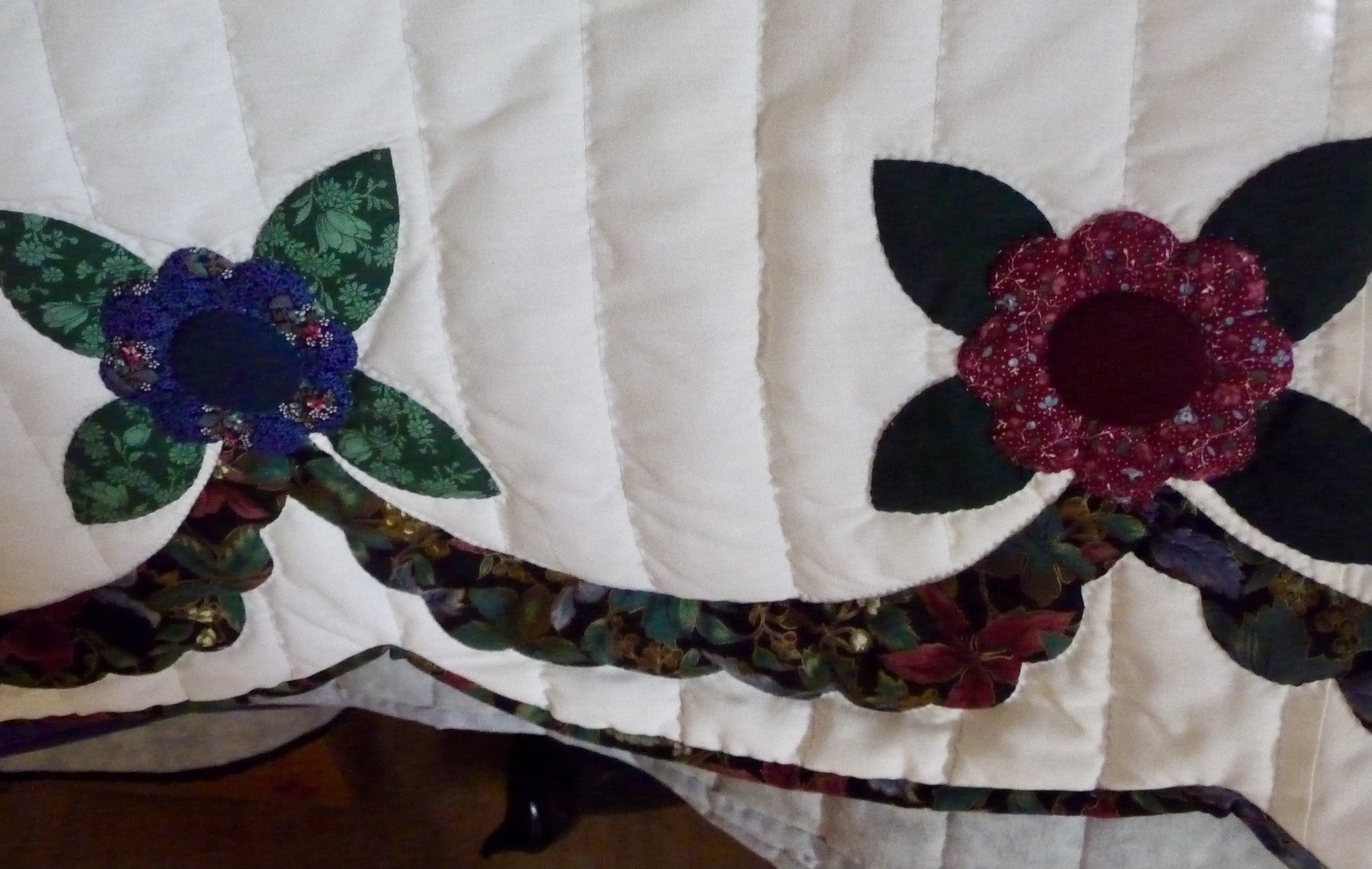 Rose of Sharon Amish Quilt for Sale