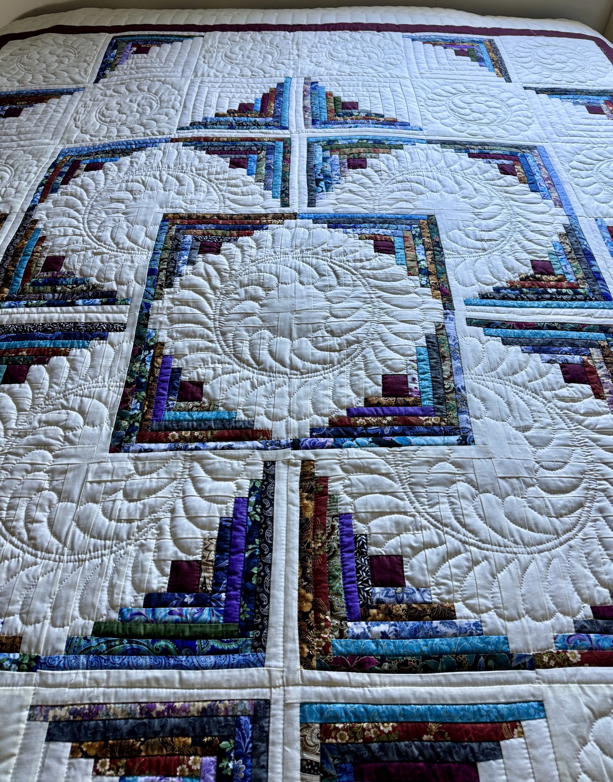 Amish quilt for sale Log Cabin in the Round