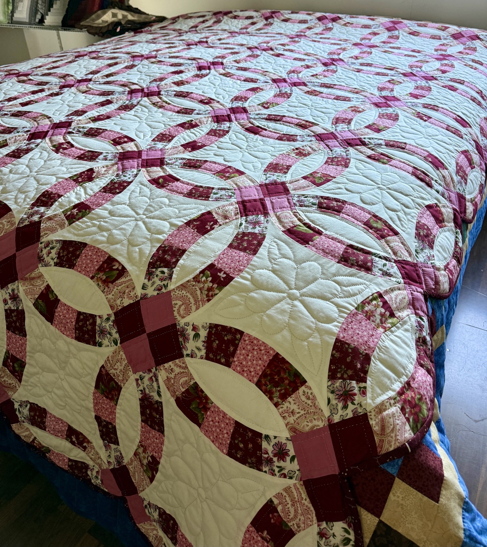 Double Wedding Ring Amish Quilt for Sale