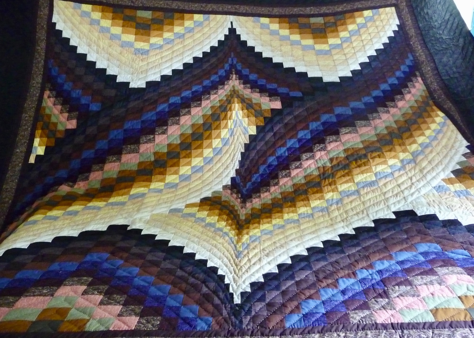 Bargello Amish quilts