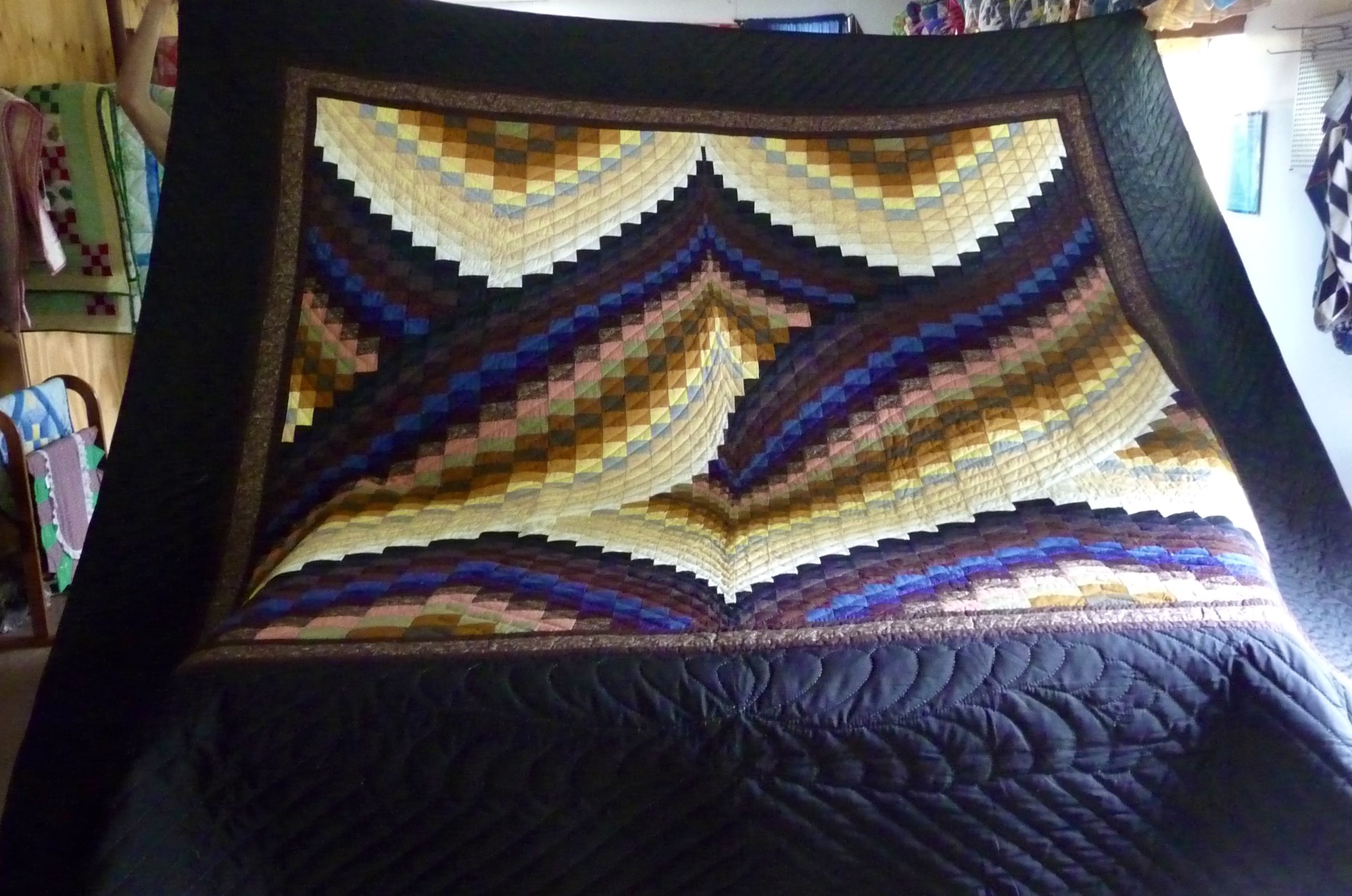 Bargello Amish quilt for sale
