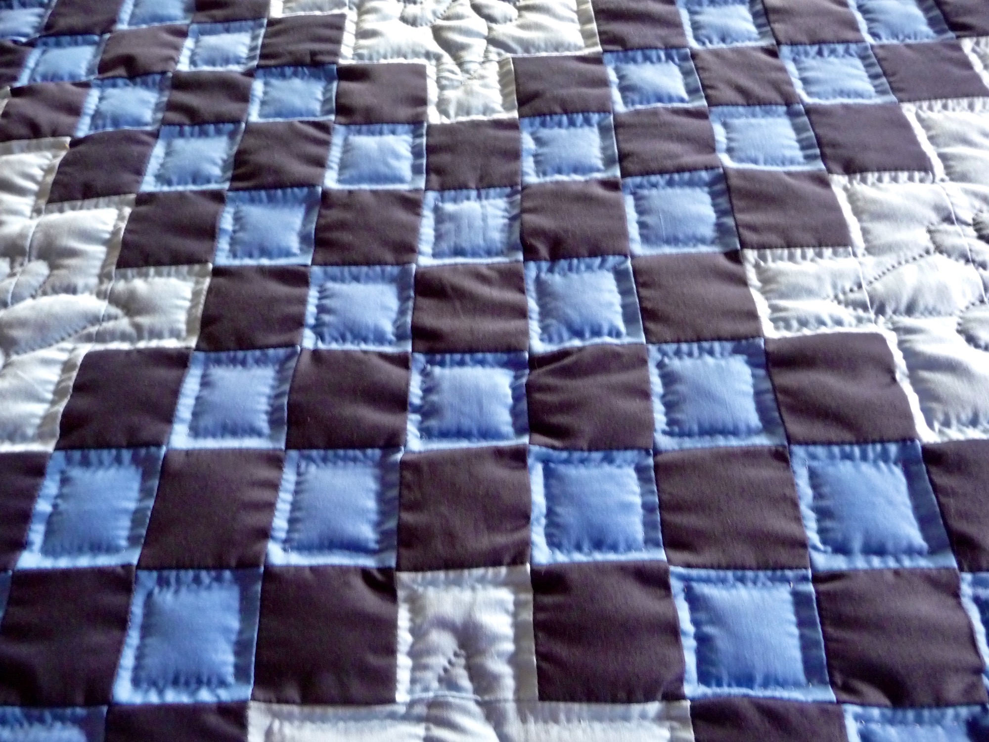 Irish Chain Amish quilt for sale