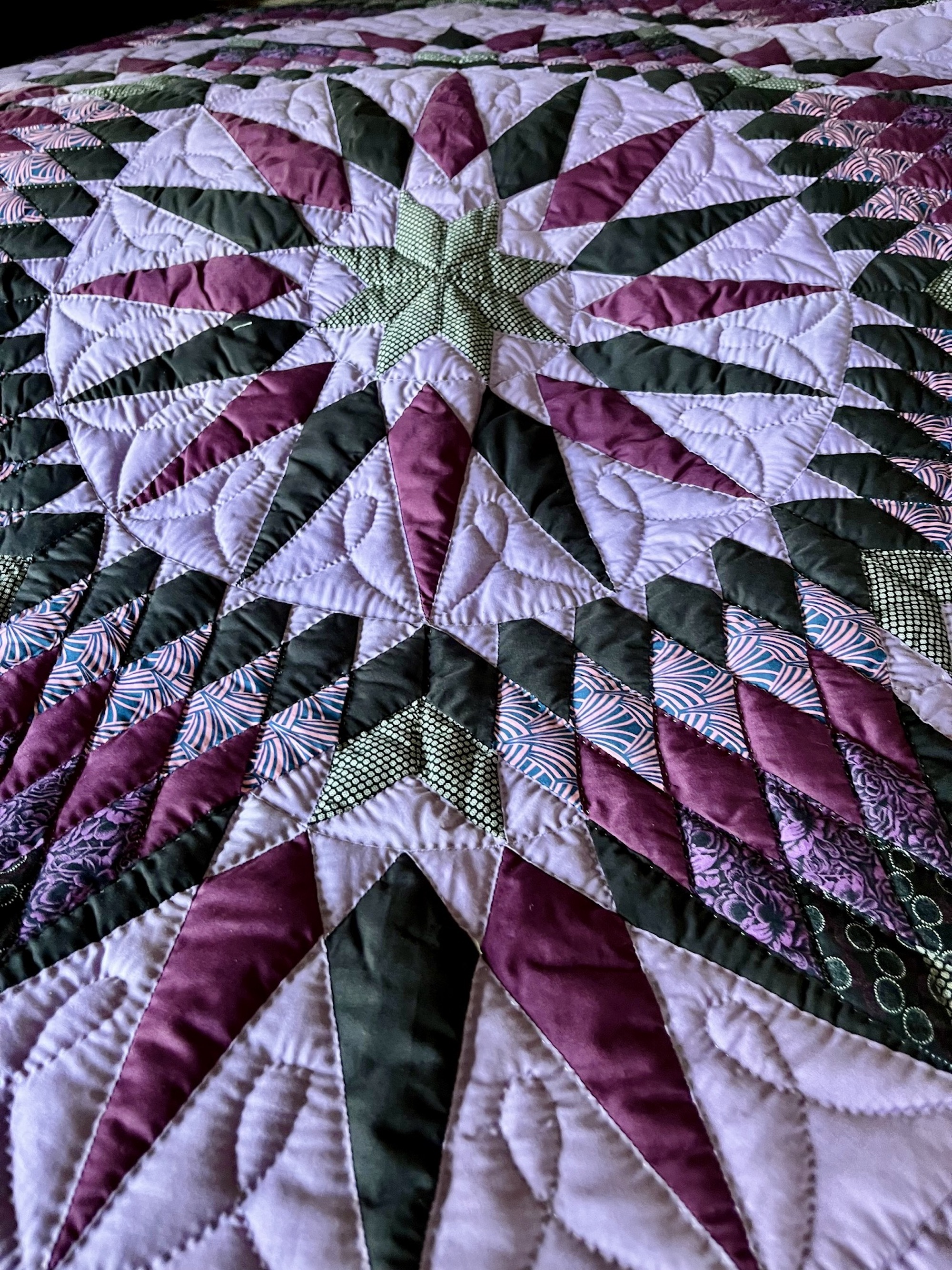 Mariners Star Amish Quilt pattern