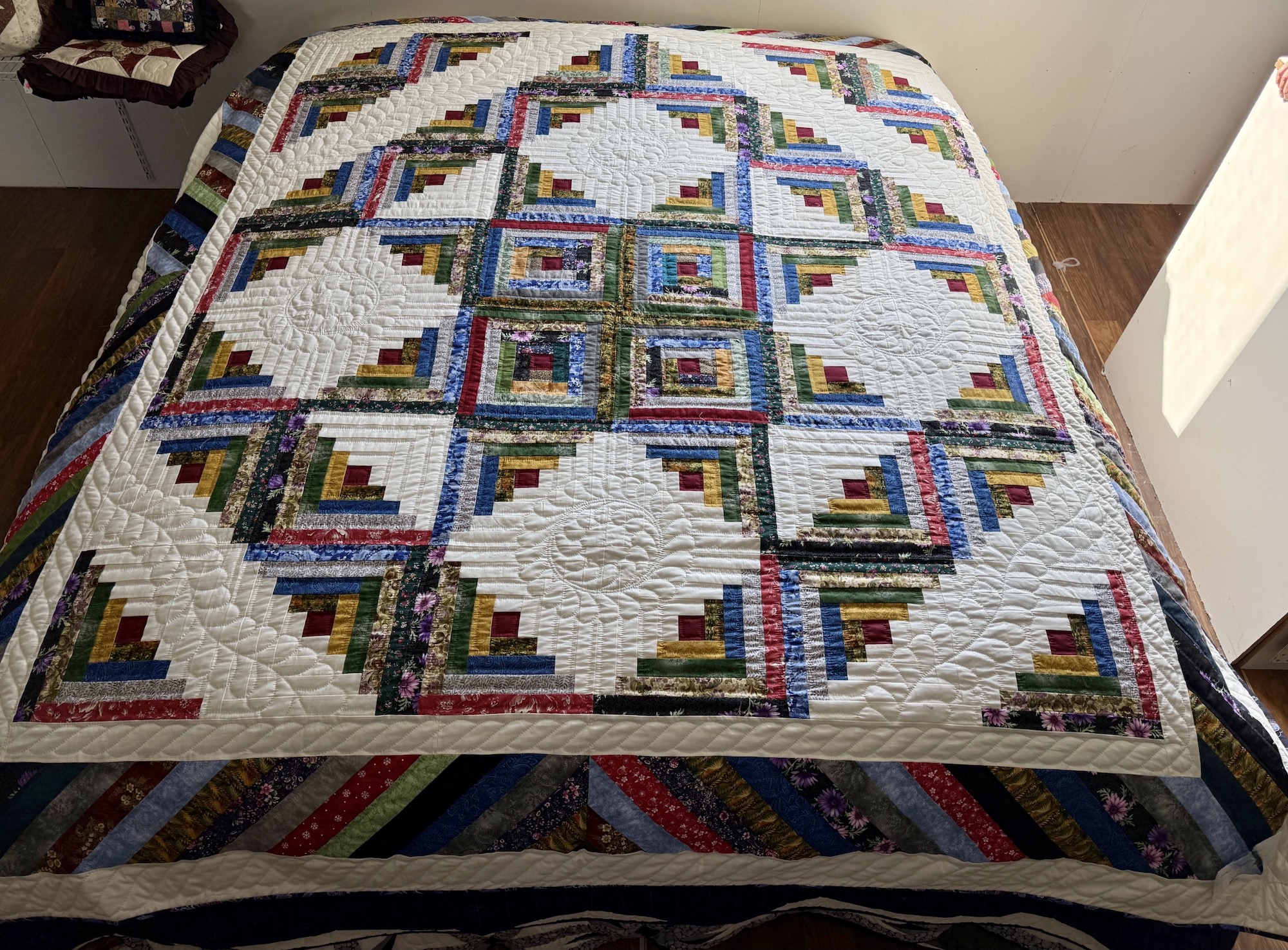 Star Log Cabin Amish quilts for sale