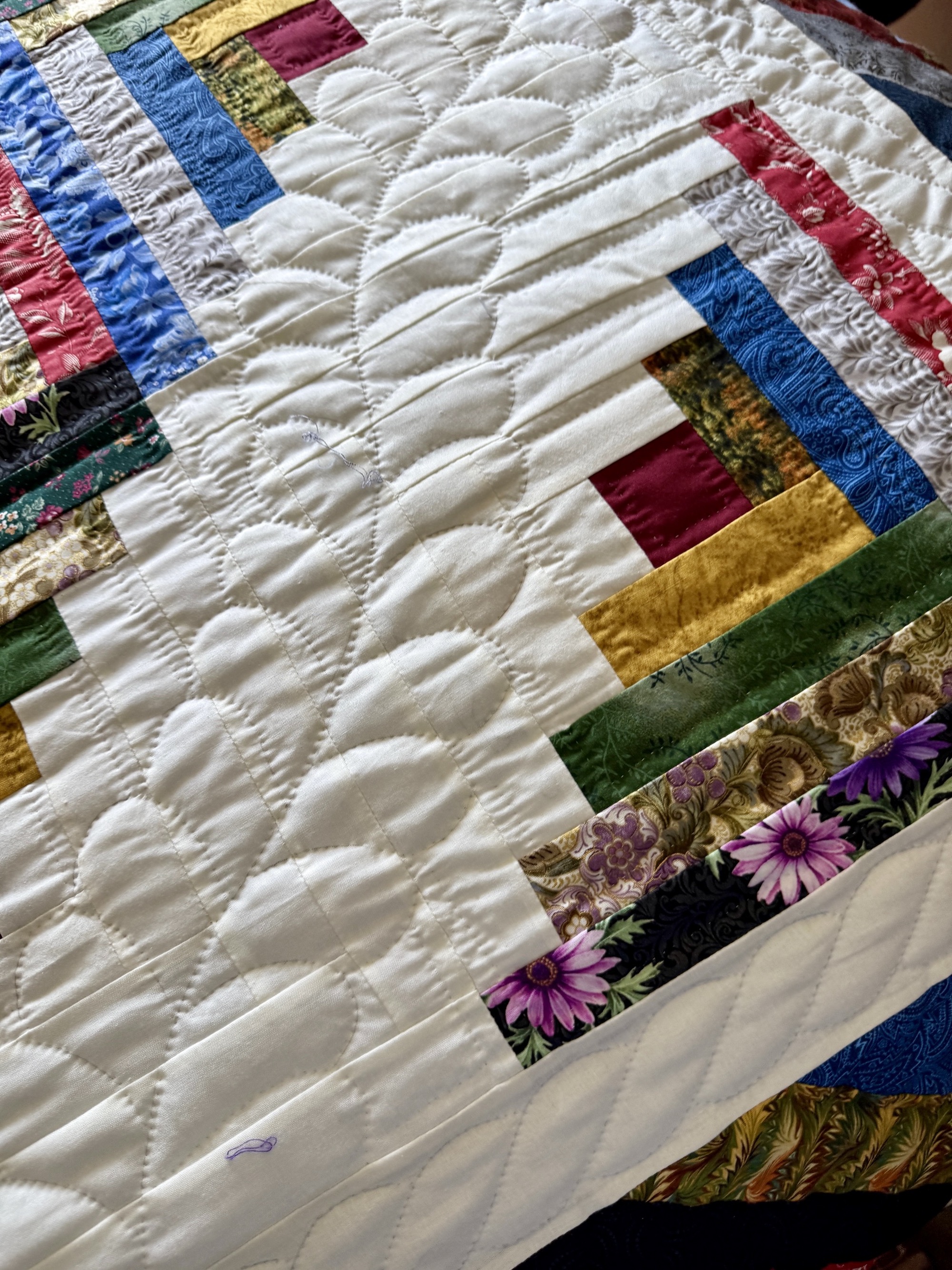 Log Cabin Amish quilts for sale