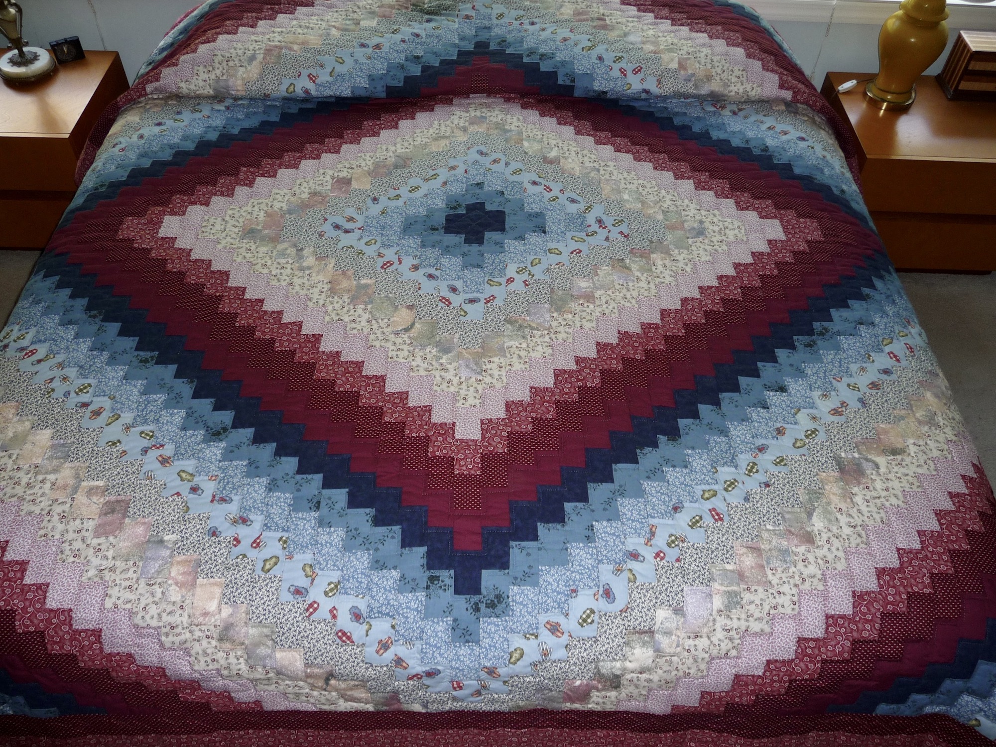 Handmade Trip Around the World Amish Quilt