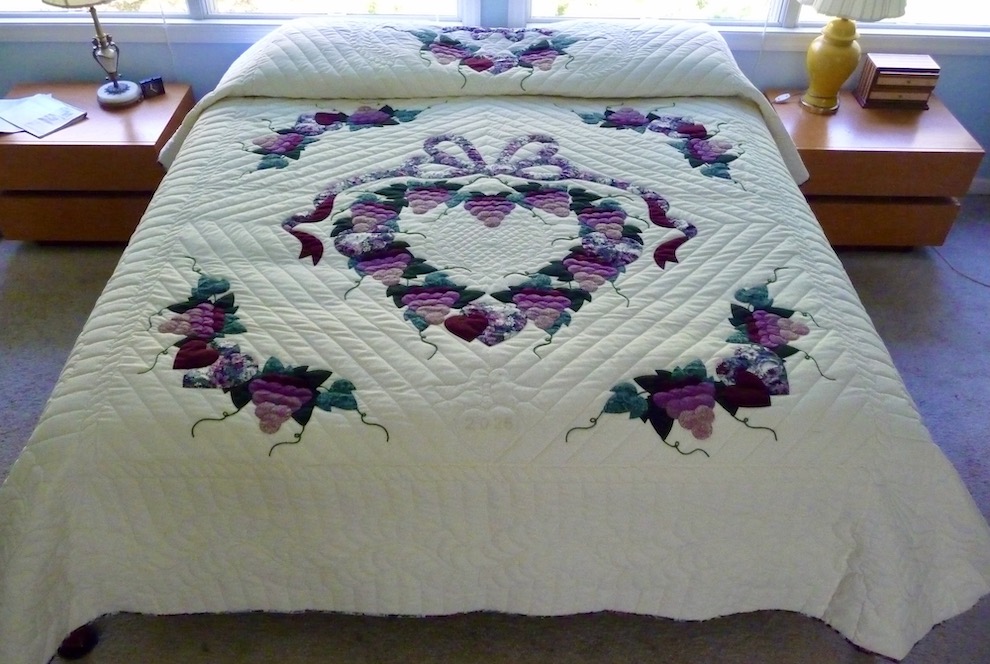 Country Grapes Amish applique quilt for sale