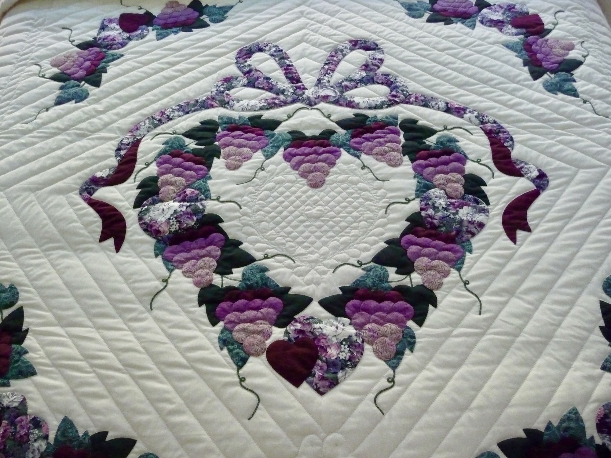 Amish quilt for sale Country Grapes