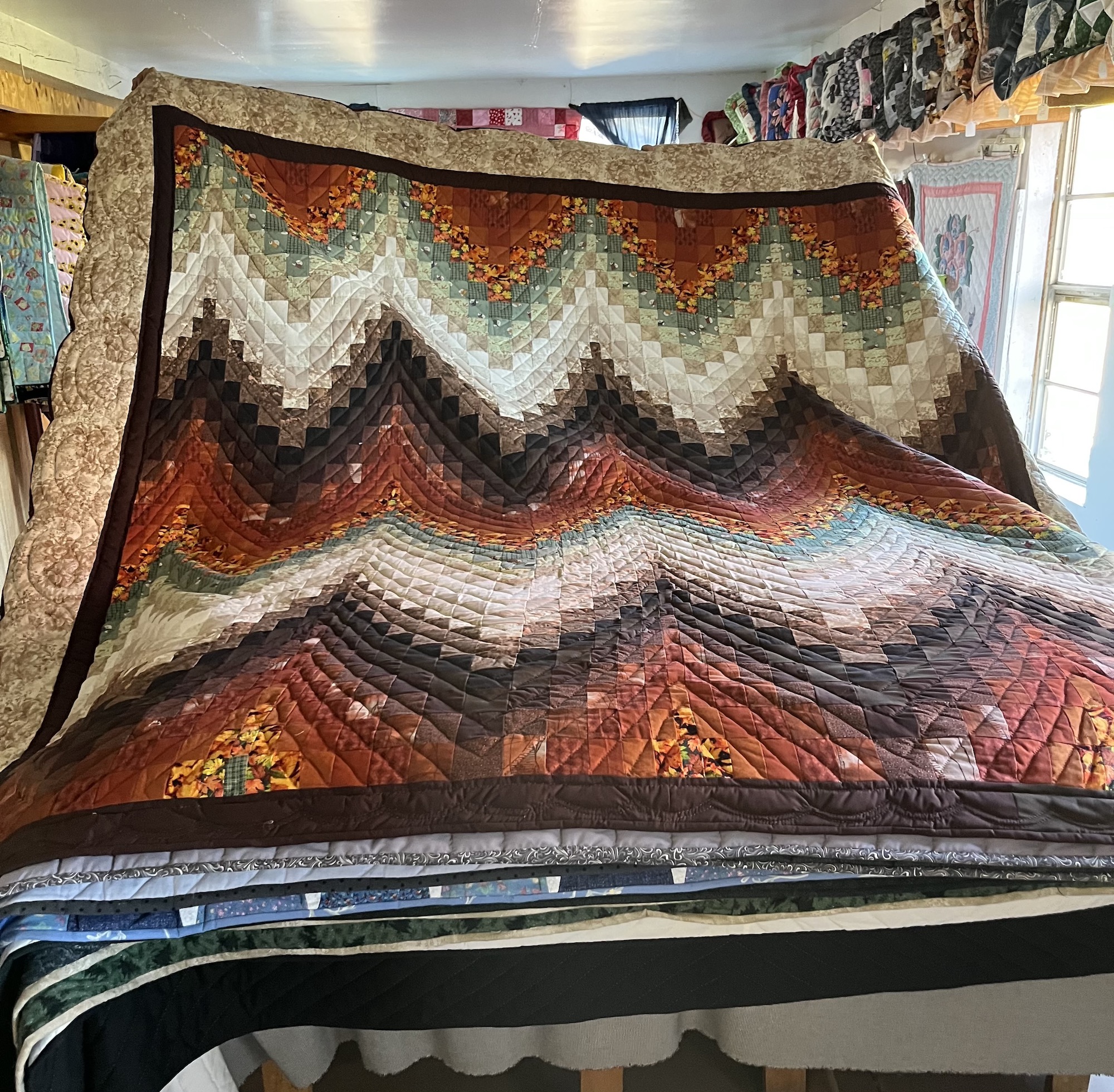 Bargello Amish quilts for sale