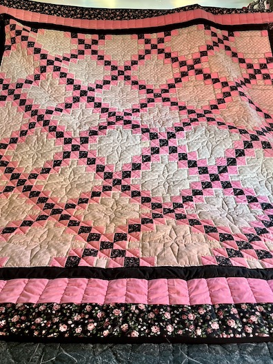 Irish Chain Amish Quilt