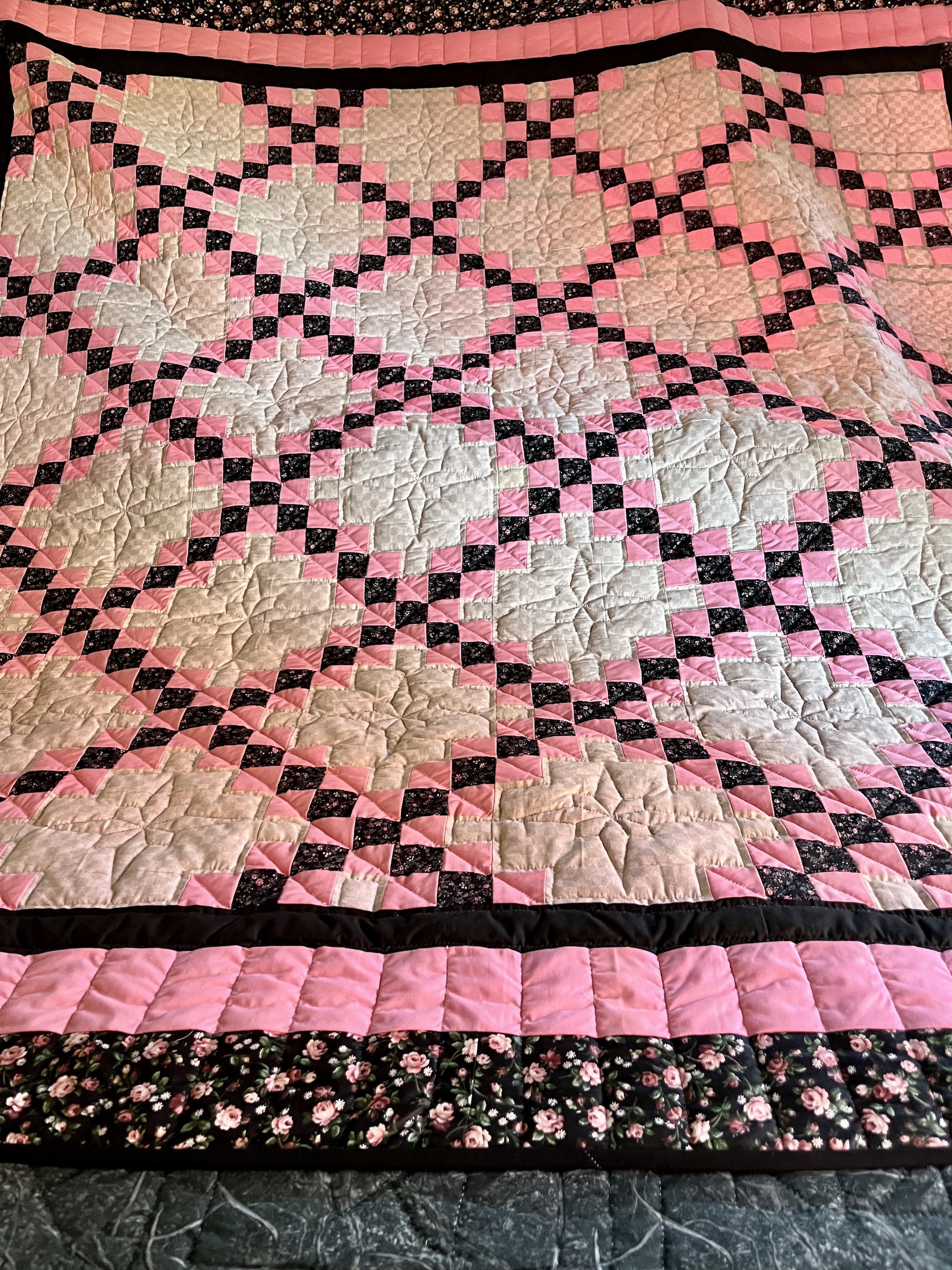 Irish Chain Amish Quilts