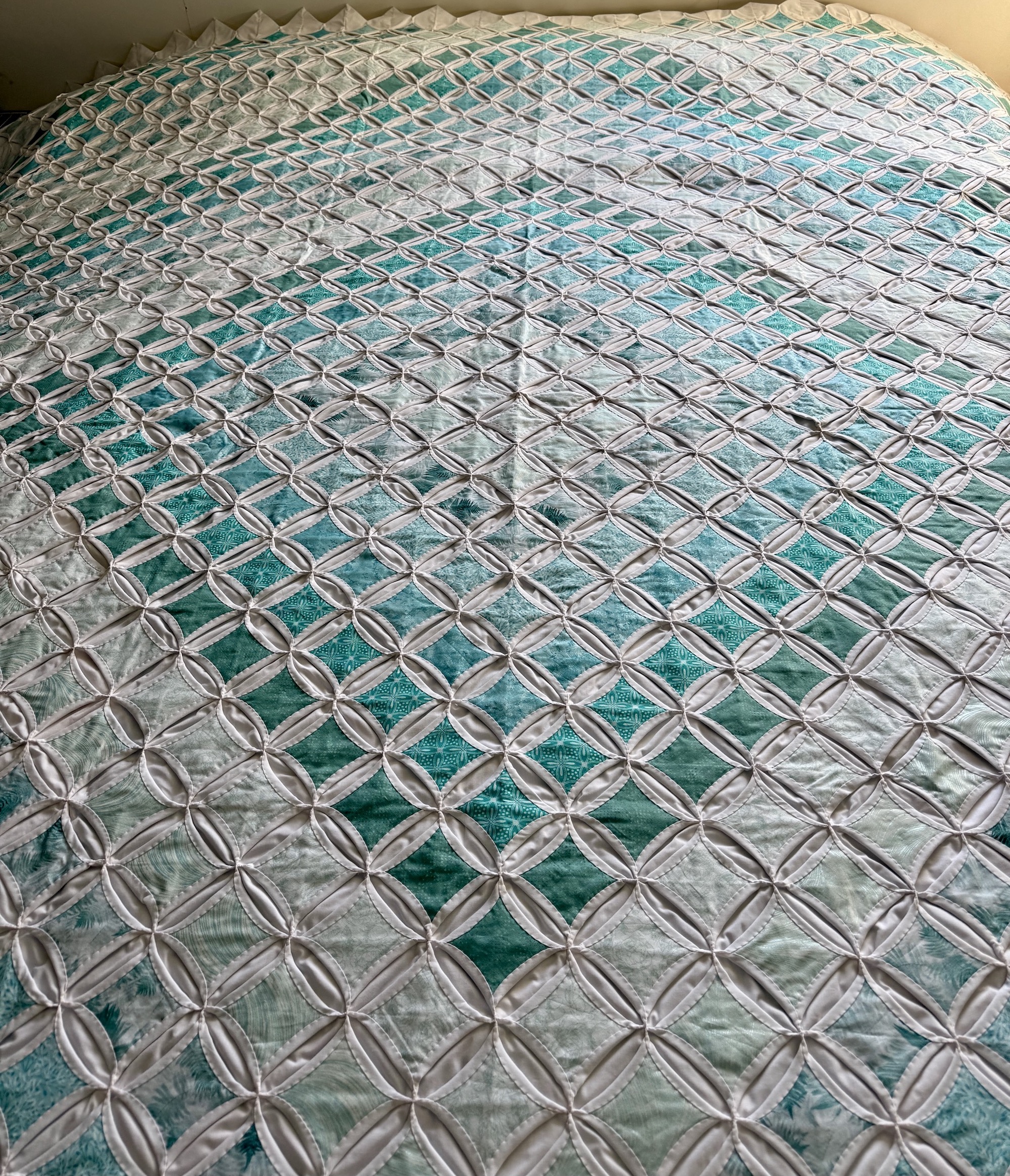 Cathedral Windows New Amish queen quilt for sale