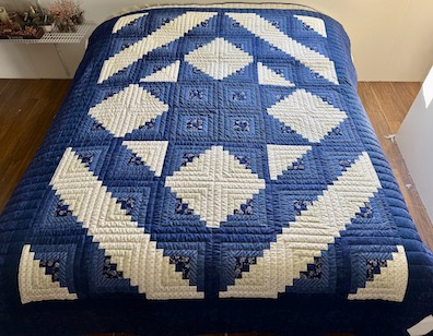 Star Log Cabin Amish Quilts for sale
