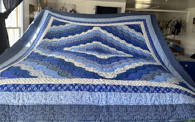 Love Rings Amish quilt for sale