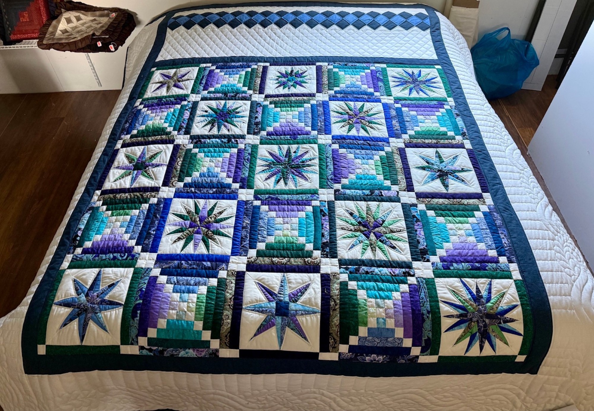 Moonglow Amish quilt pattern