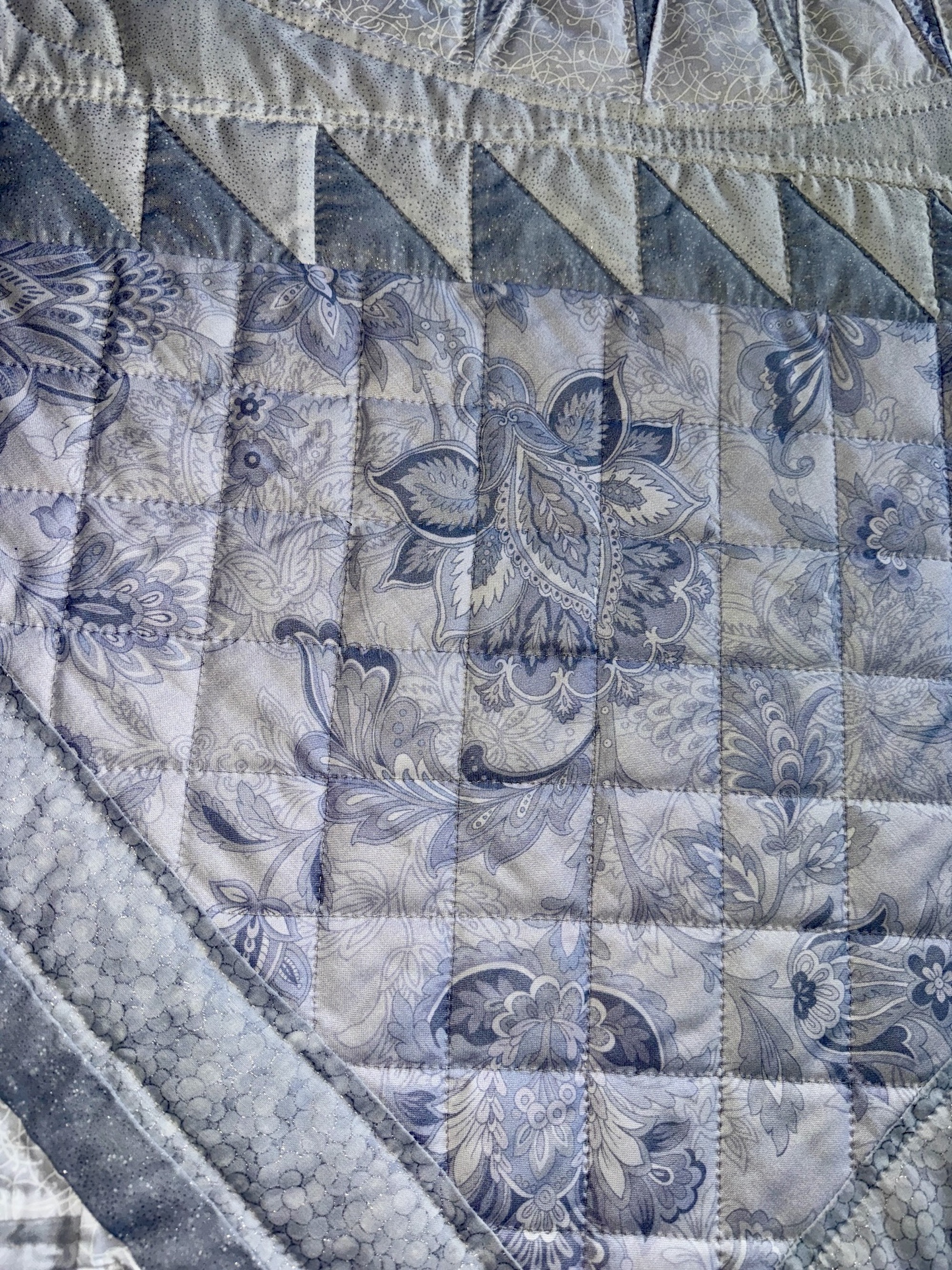 Amish quilts for sale Mariners Compass