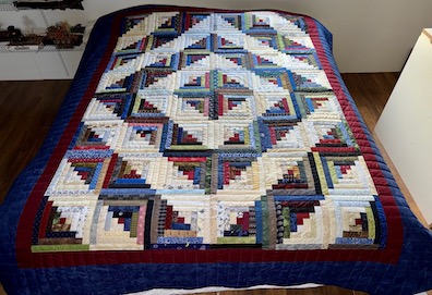 Log Cabin Amish Quilt