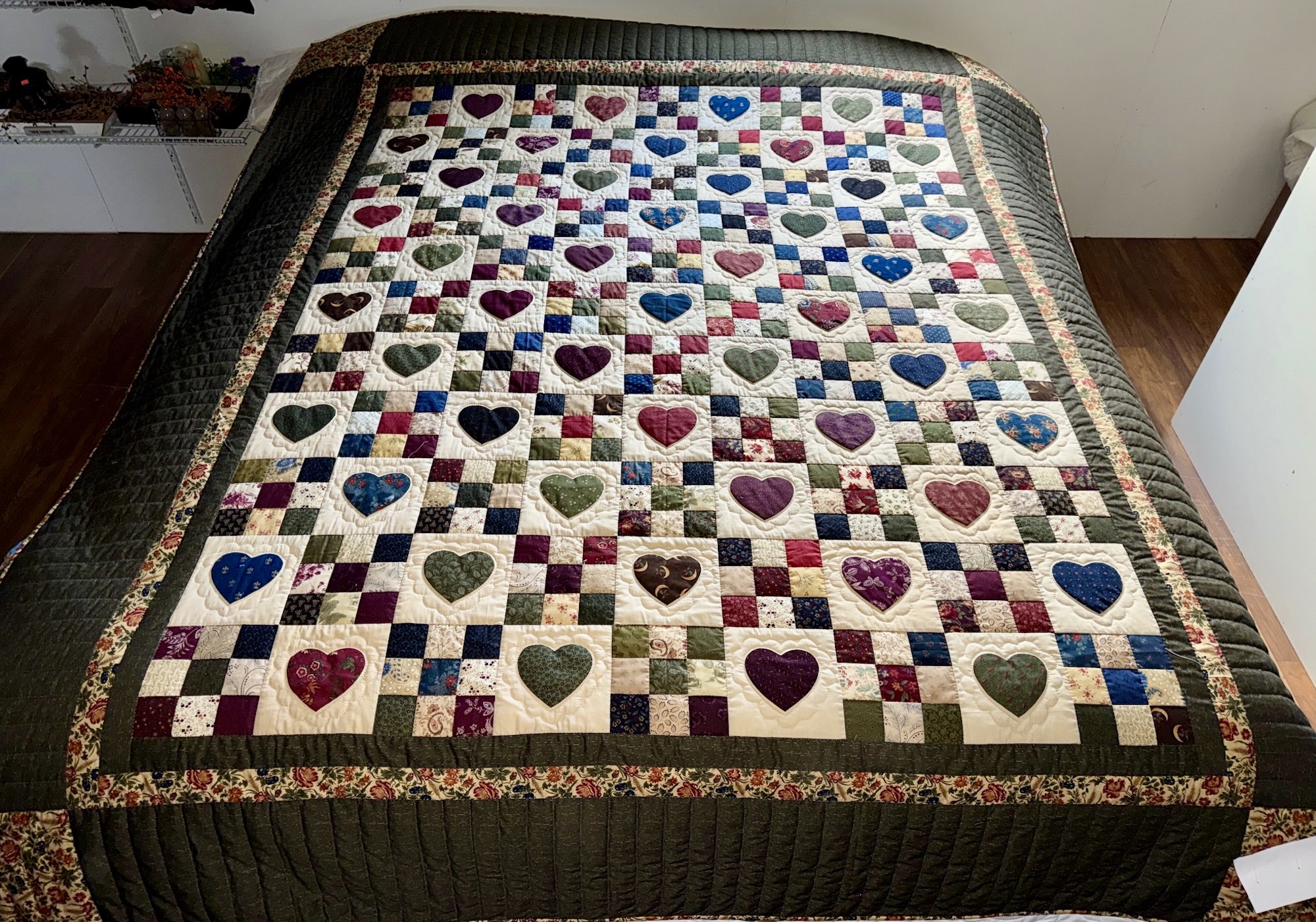 Amish quilt for sale Nine Patch With Hearts Pattern