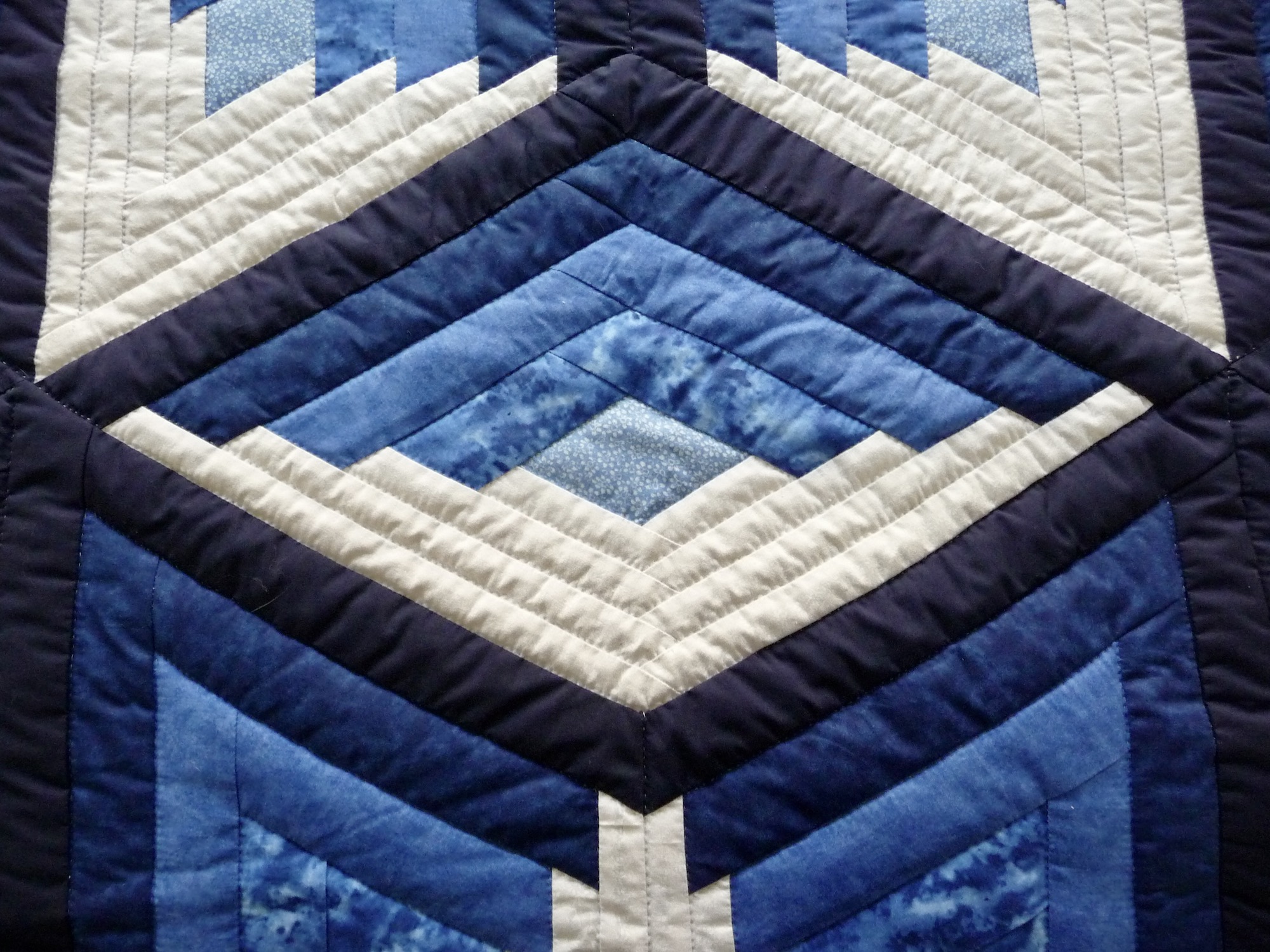 Diamond Star Amish Quilt for Sale