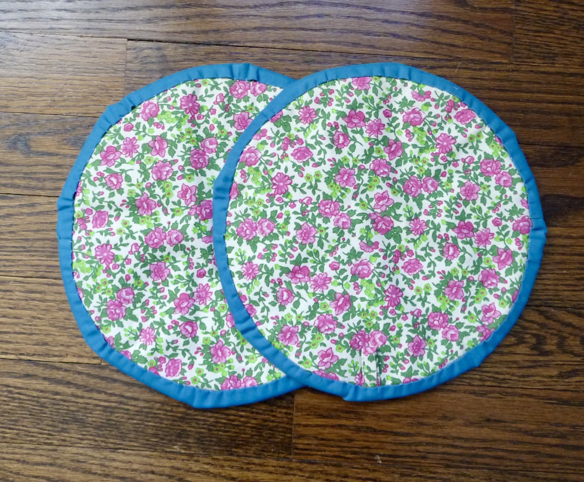 Amish Folded Star Pot Holders