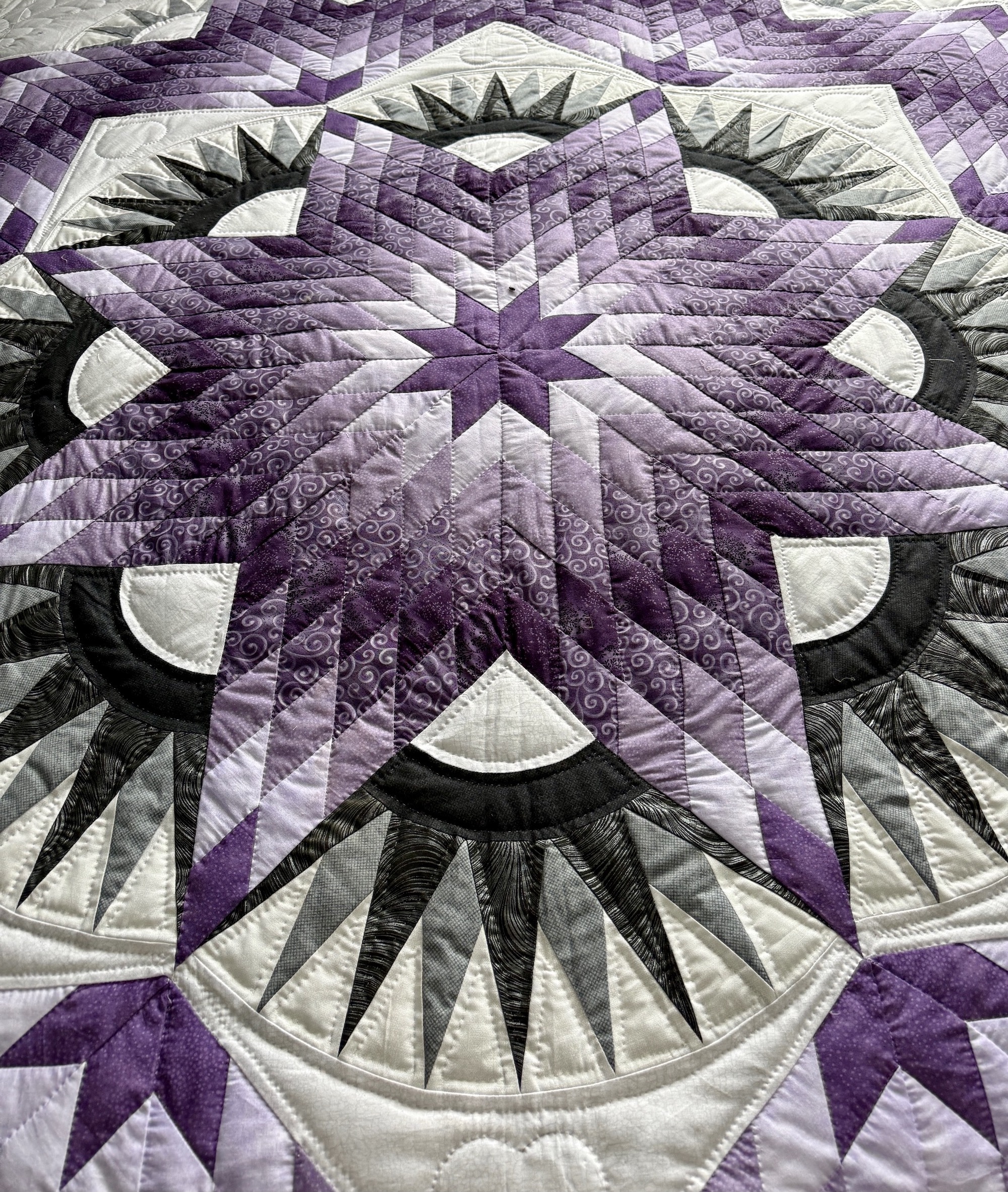 Mariners Star New Amish quilt for sale