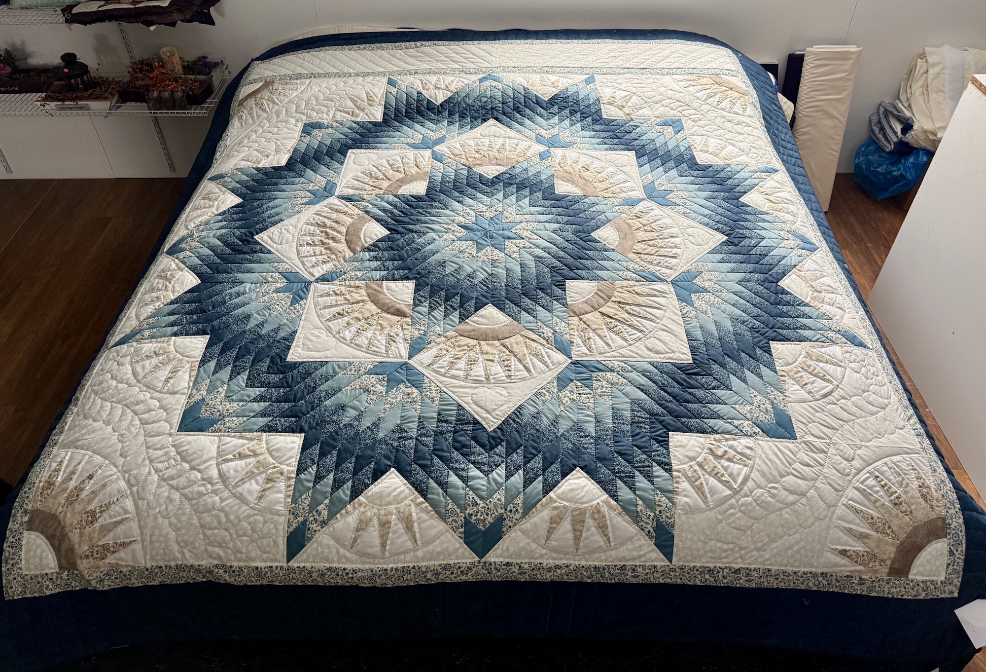 Mariners Star Amish Quilt for Sale