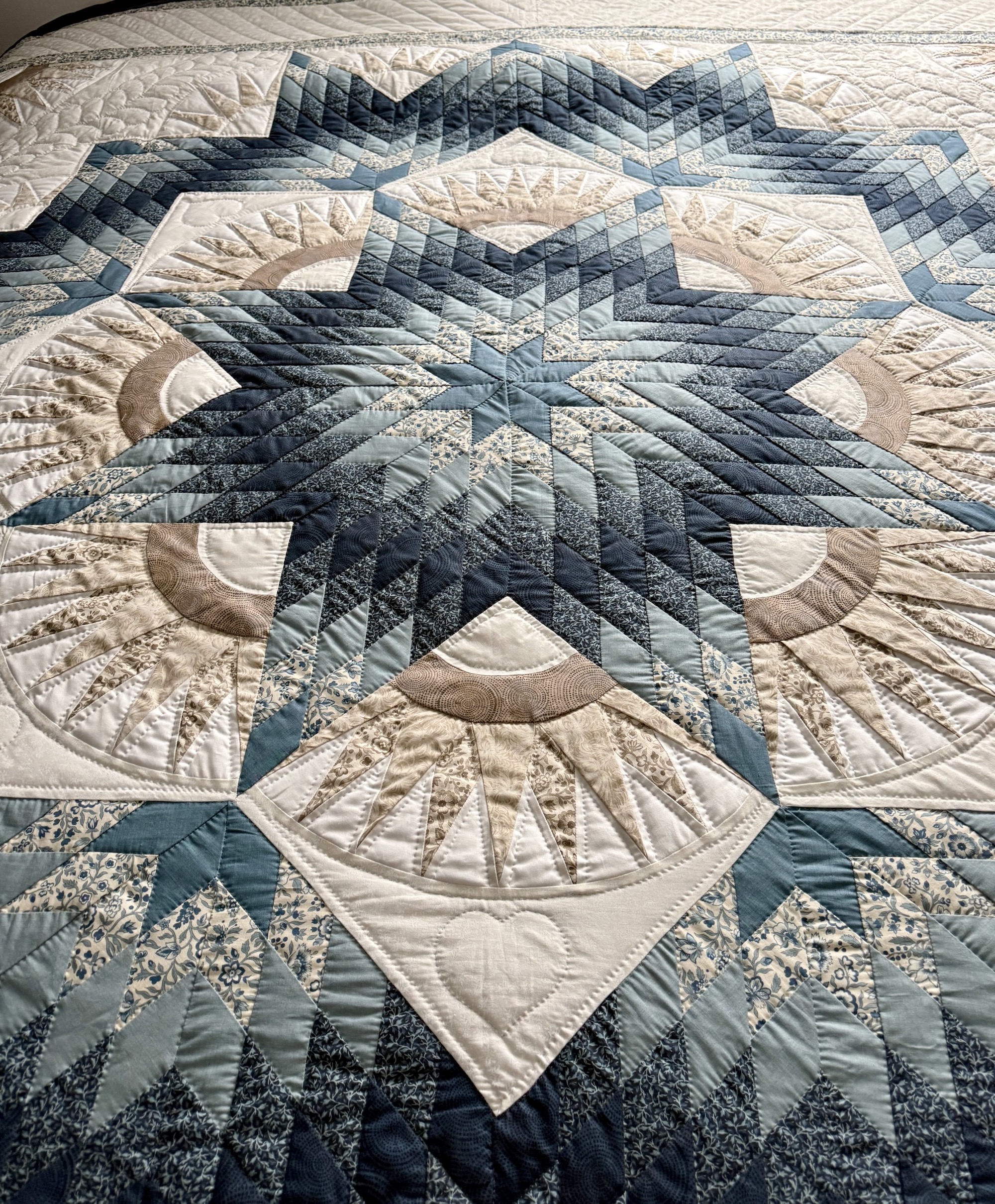 Mariners Star Amish Quilts for sale