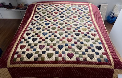 9 Patch with Hearts Amish Quilt