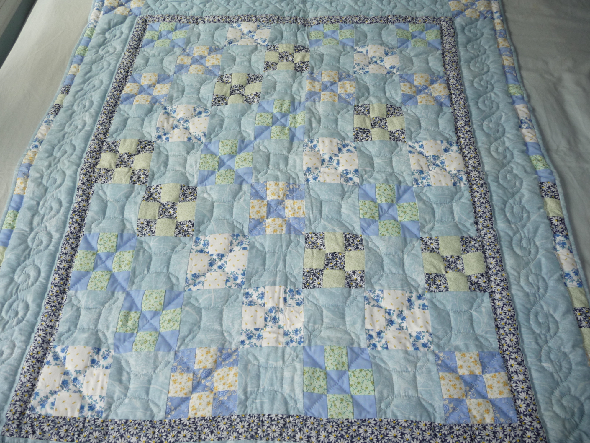 Amish Baby Quilt for sale Nine Patch pattern