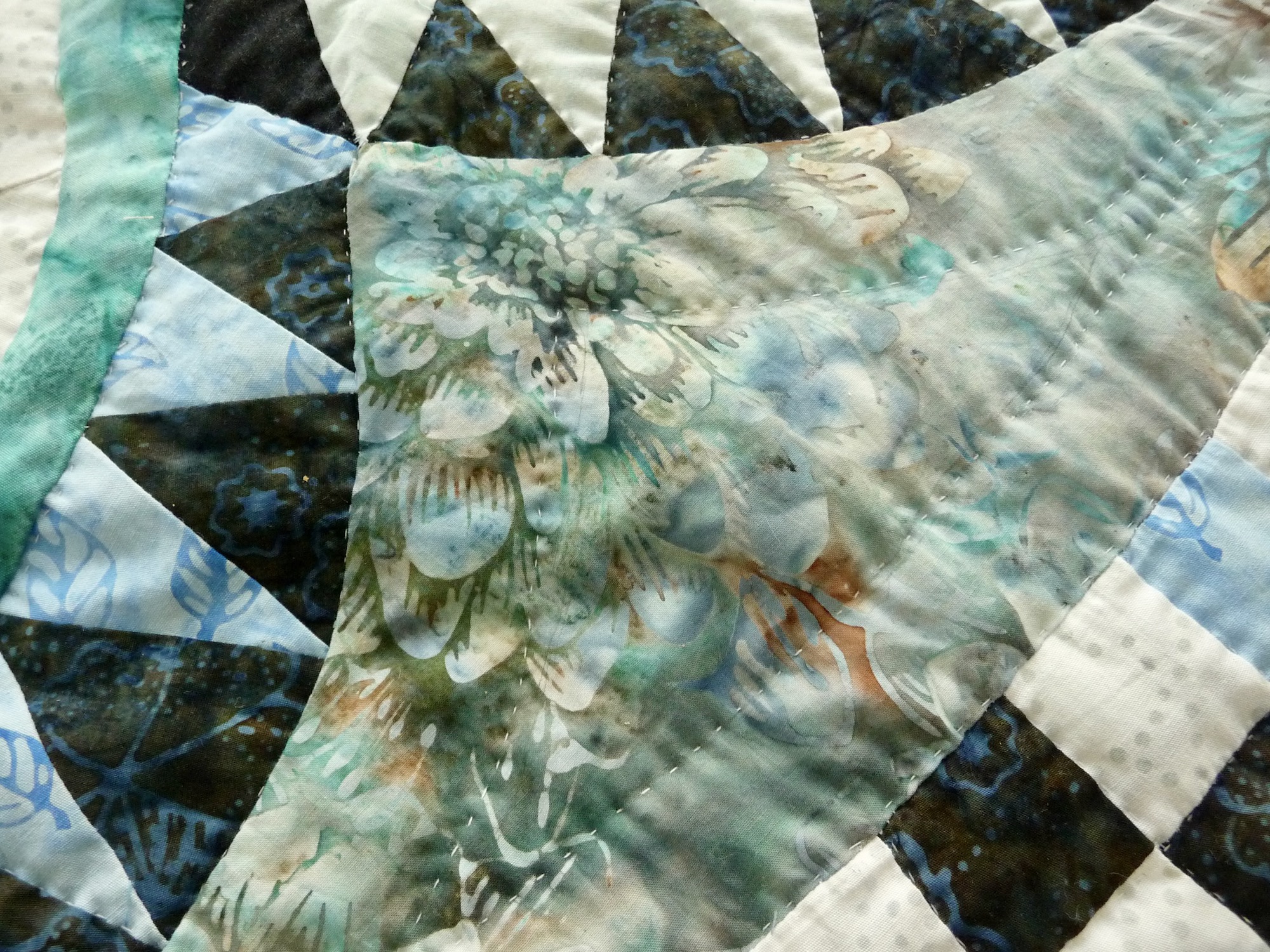 Starflower Amish quilts for sale