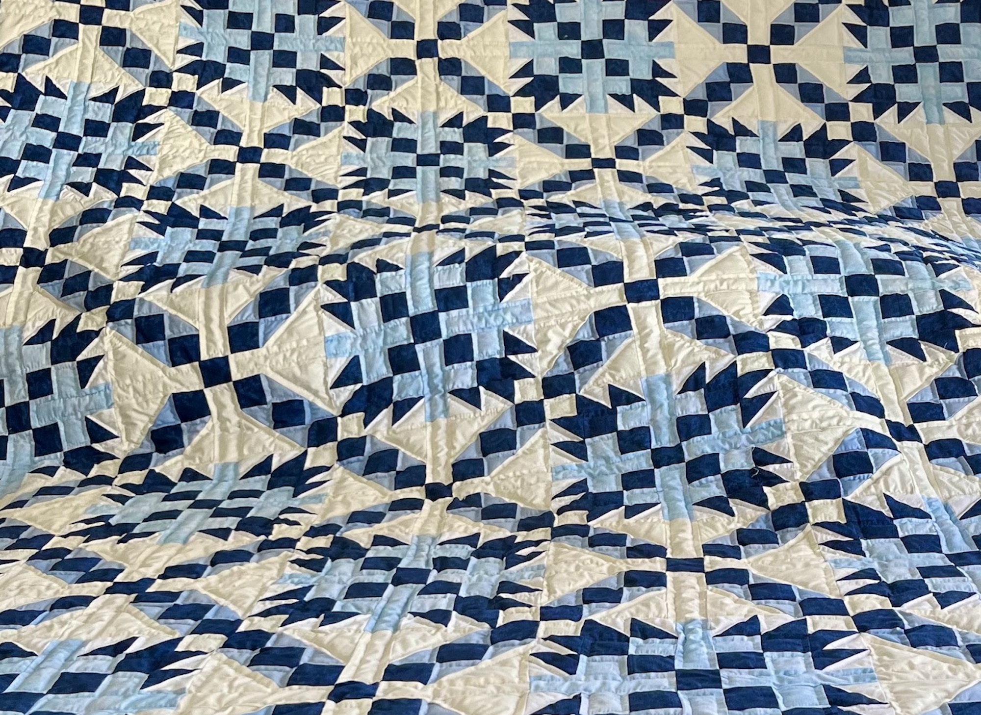 Blueberry Pie Amish patchwork quilt