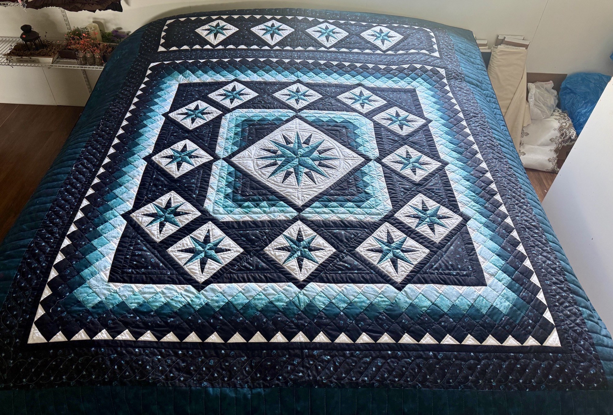 Mystic Night Amish Quilt Pattern
