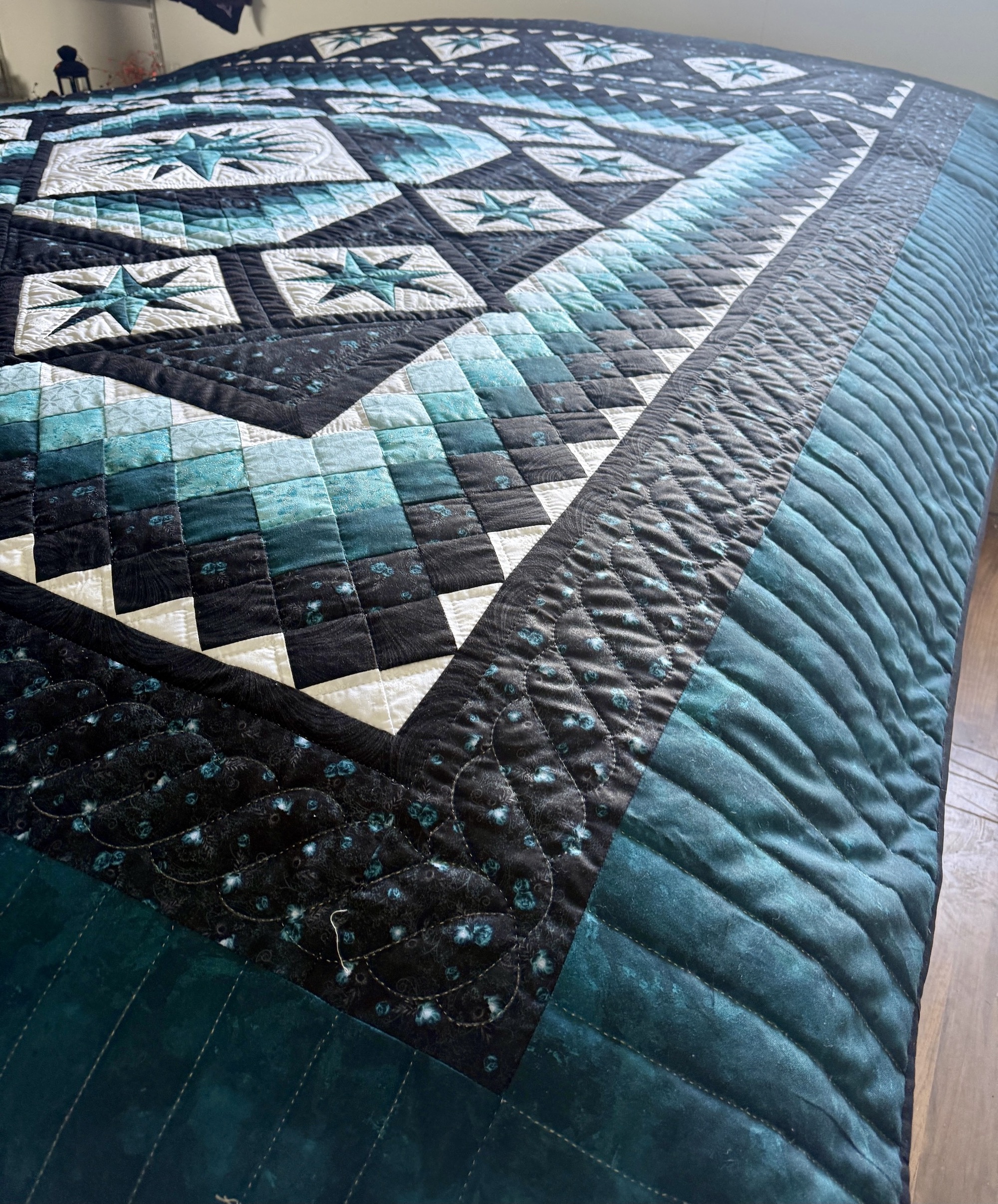 New Amish Quilt Mystic Night Amish Quilt