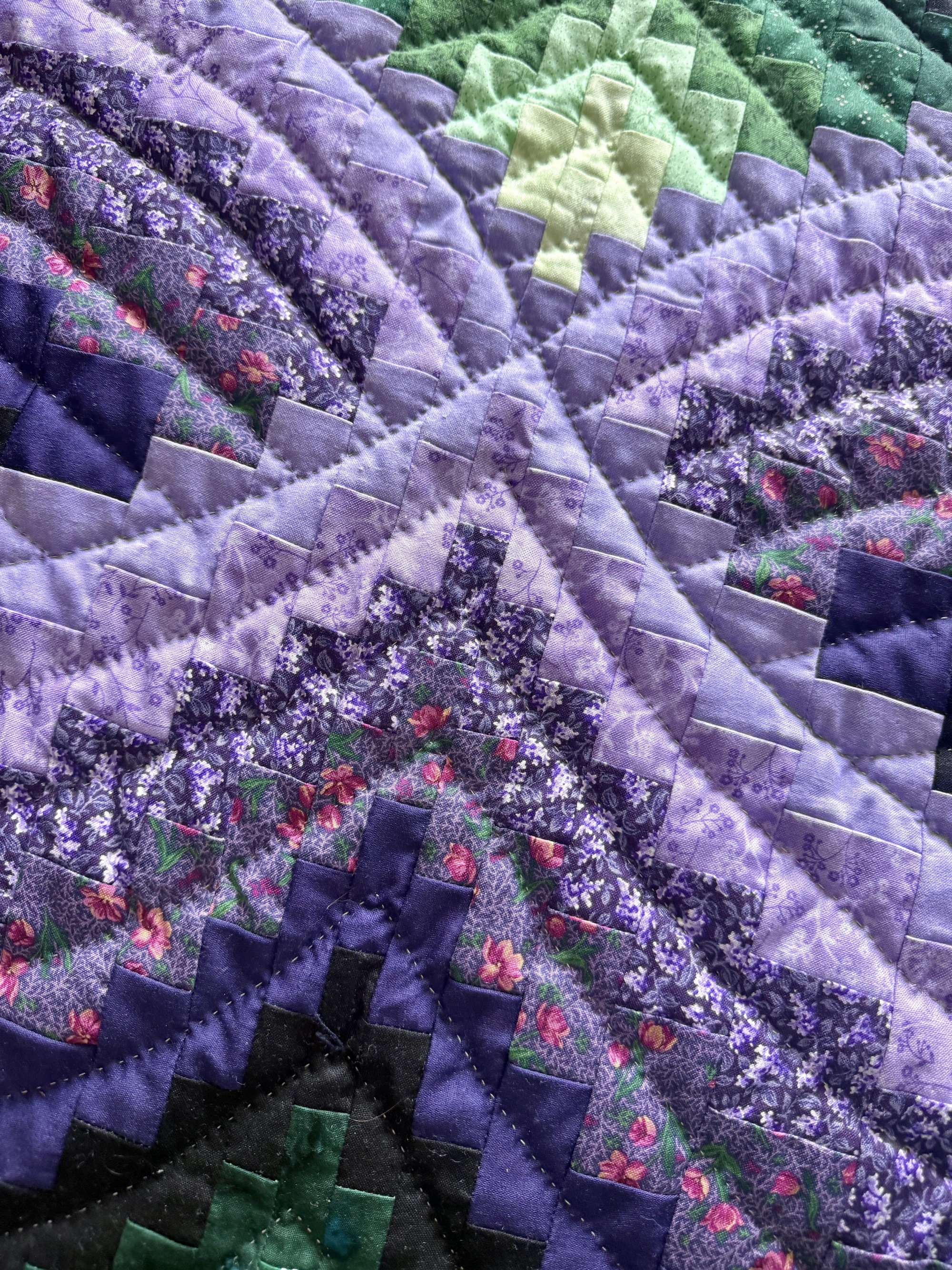 Amish Quilts for Sale Bargello Mountain Echoes