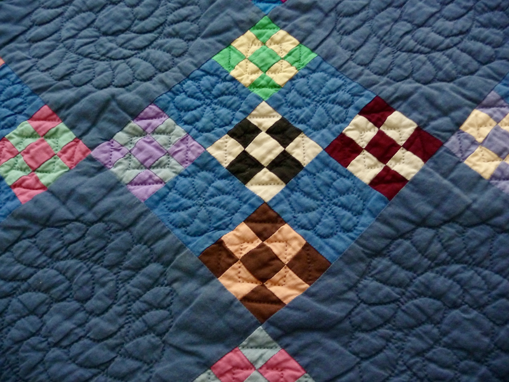 Double Nine Patch Amish quilt pattern