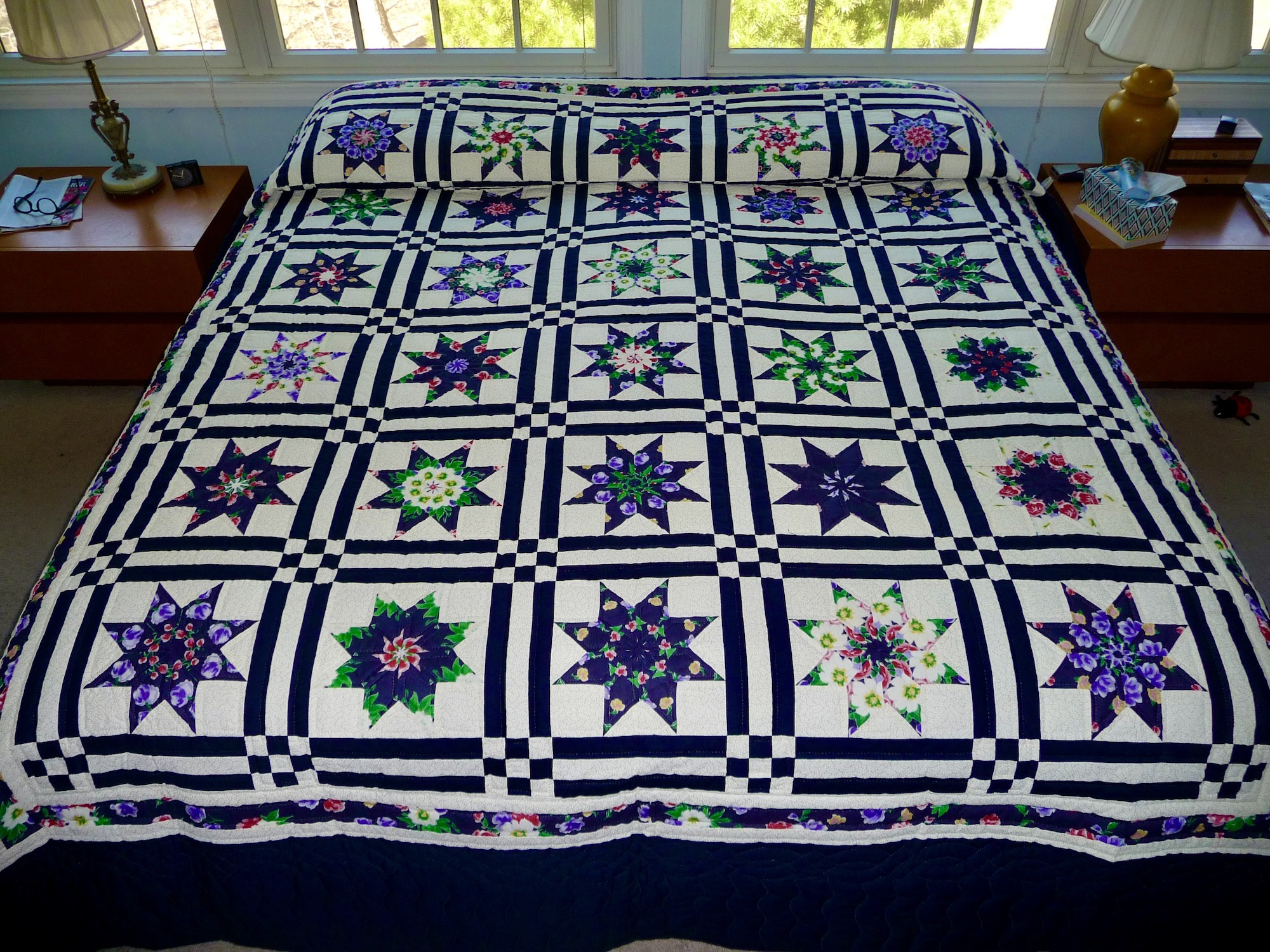 Amish quilt for sale Kaleidoscope Pattern