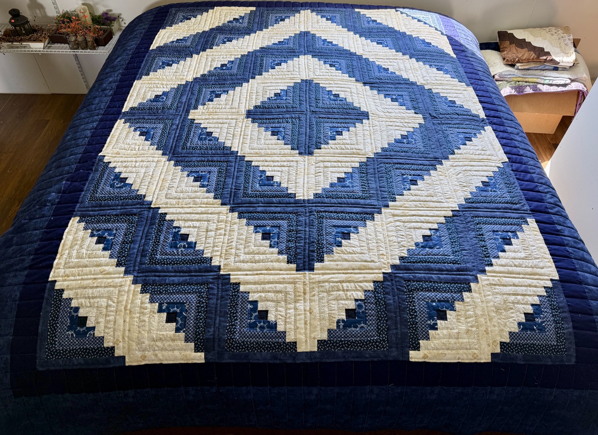 Handmade Log Cabin Barn Raising Amish Quilt