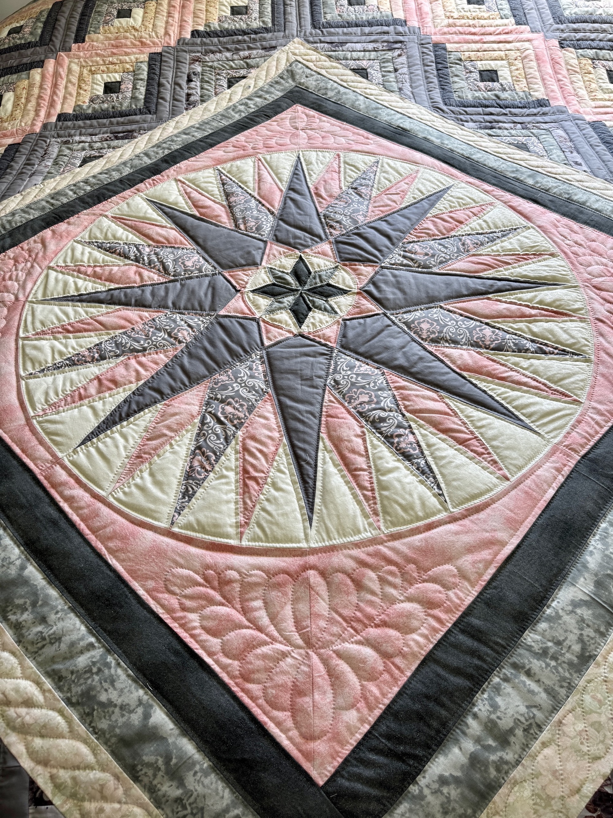 Log Cabin Compass Amish quilts for sale