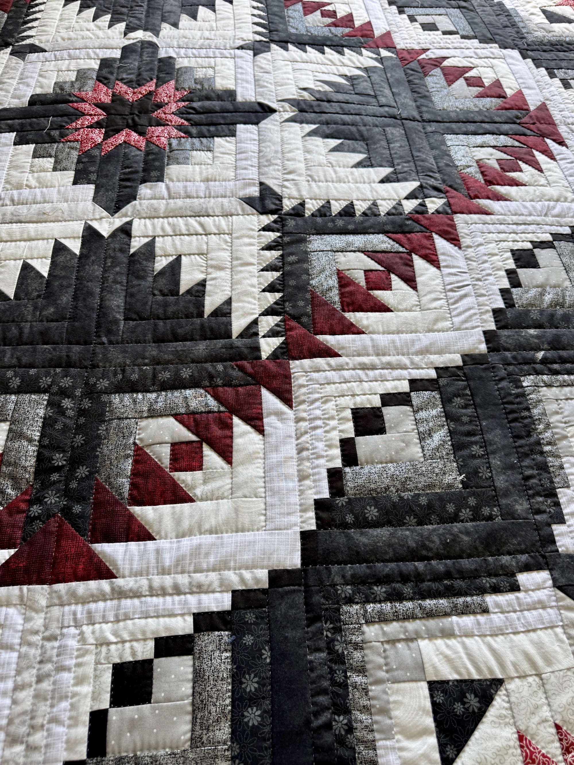 Eureka Log Cabin Amish Quilt For Sale
