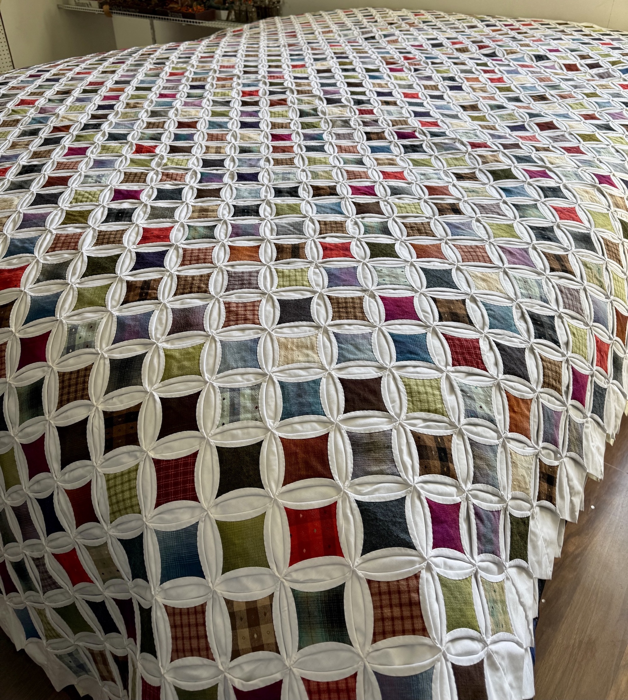 Cathedral Windows Amish Quilt